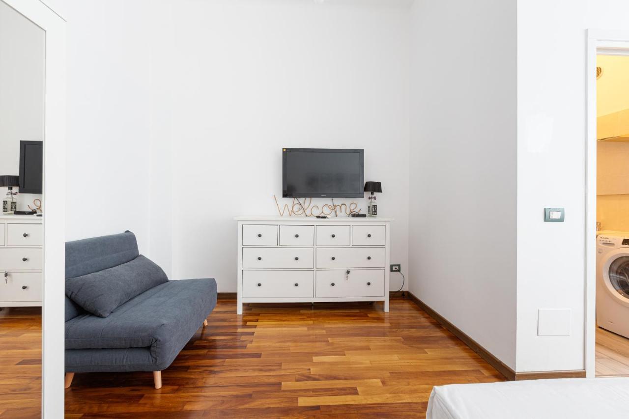 Cosy Nearby Piazza Insubria! Book Now! Appartement *